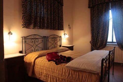 Castello Di Tavolese Hotel Certaldo Kültér fotó